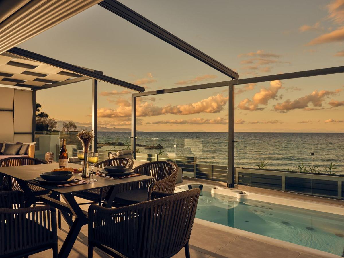 Blue View Villa - Coastal Elegance With Swim Spa, By Zantewize Alikanász Kültér fotó