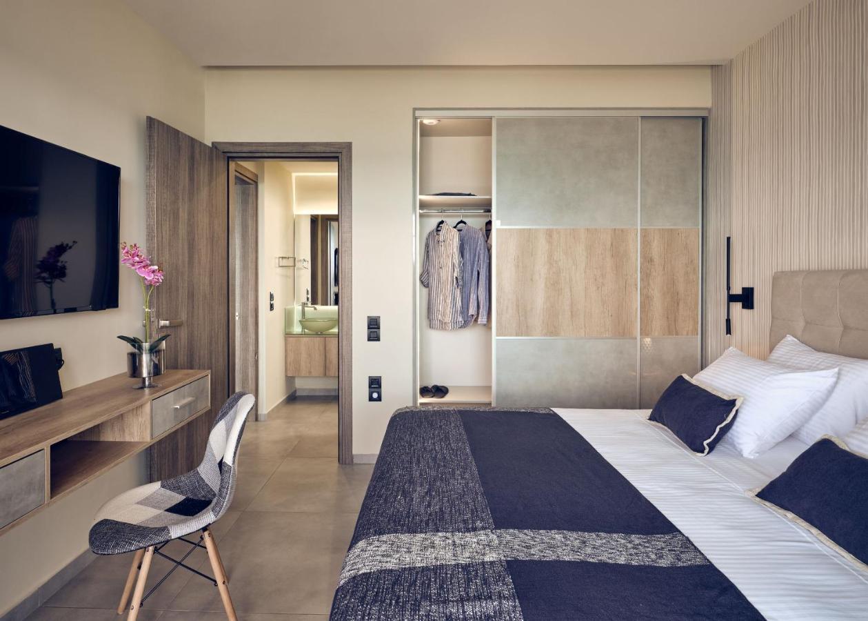 Blue View Villa - Coastal Elegance With Swim Spa, By Zantewize Alikanász Kültér fotó